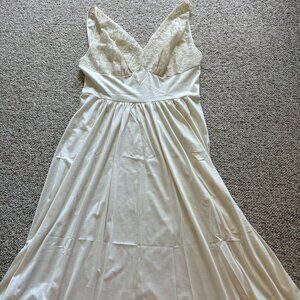 Vintage Vanity Fair Ivory Lace Babydoll Slip Dress | Size 34